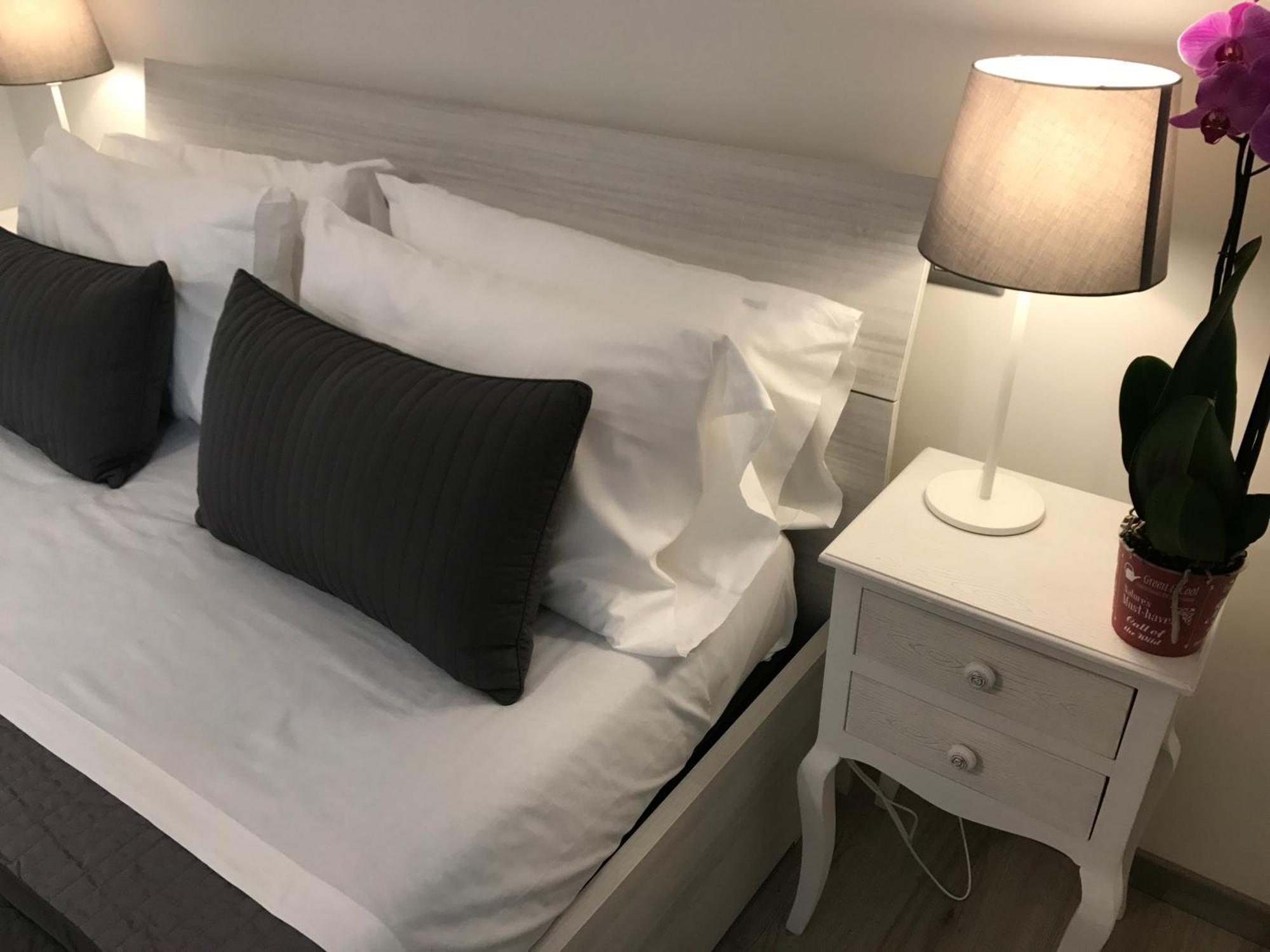 Angolo Di Roma Guest House — Foto 1